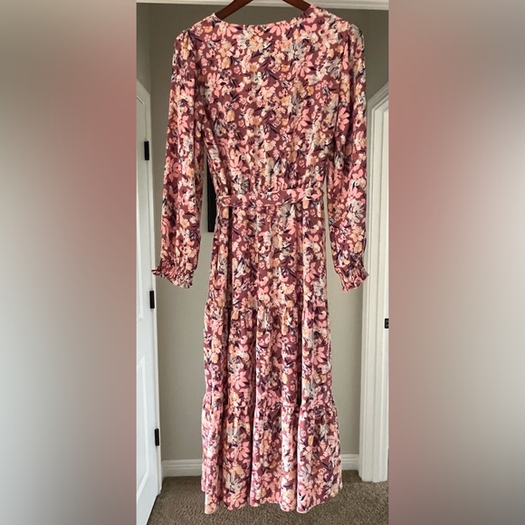 LC Lauren Conrad Floral V-Neck Long Sleeve Dress Size medium EUC - Picture 3 of 7